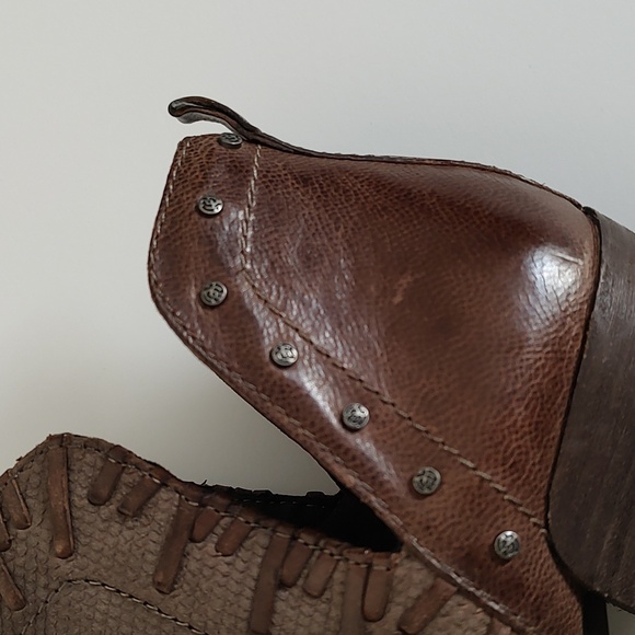 OBTB brown snakeskin booties. - Picture 5 of 5